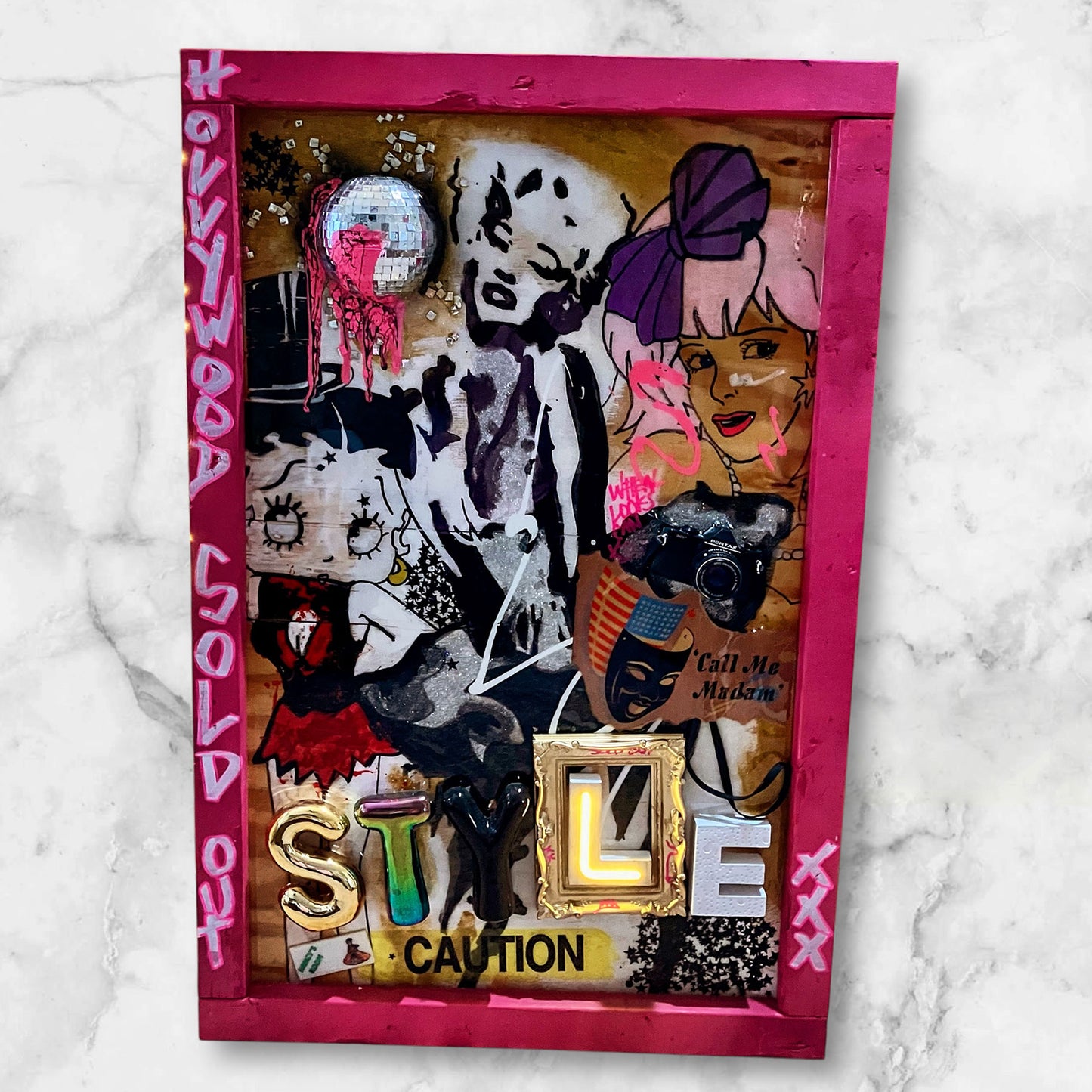 Her Style 18” x 24” High Gloss Prints